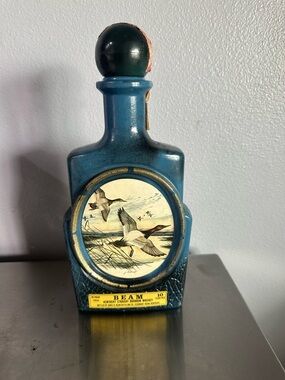 Beam Decanter with Flying Duck Illustration - Blue